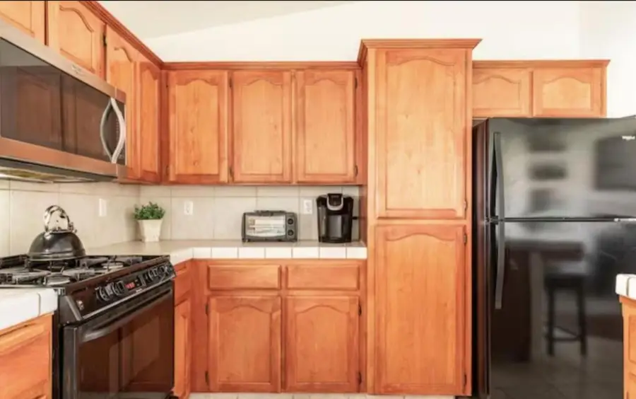 1239 Linda Way, Porterville, CA 93257 - #2