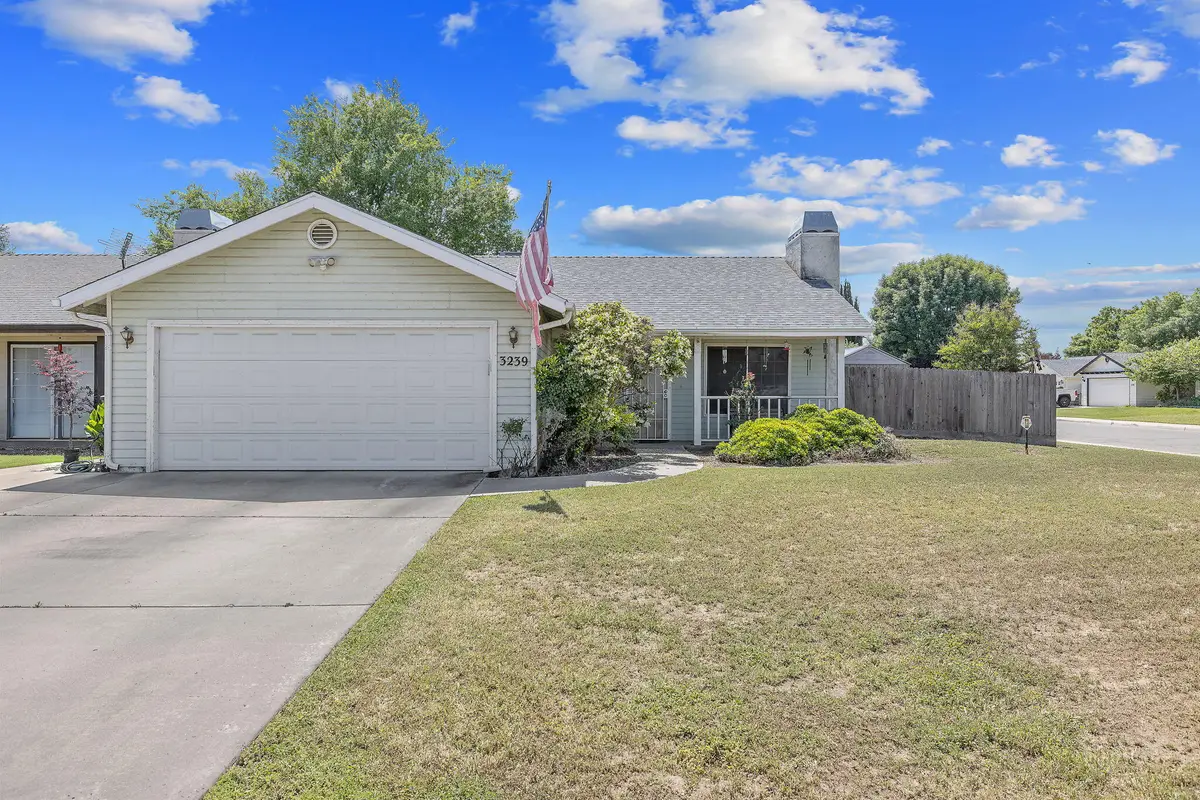 3239 W Packwood Court, Visalia, CA 93277 - #1