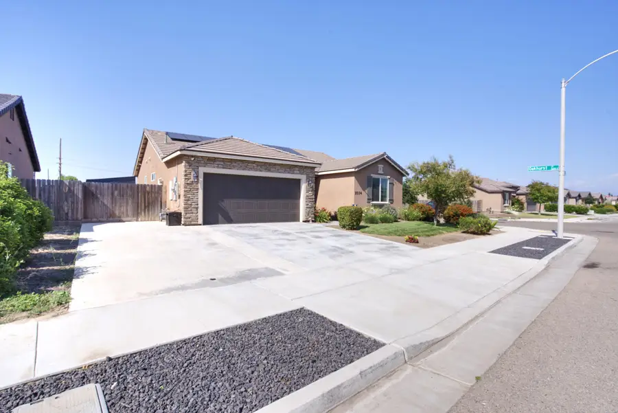 1034 E Country Court, Visalia, CA 93292 - #3