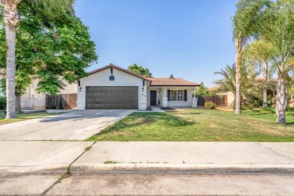 1912 Santa Maria Avenue, Porterville, CA 93257