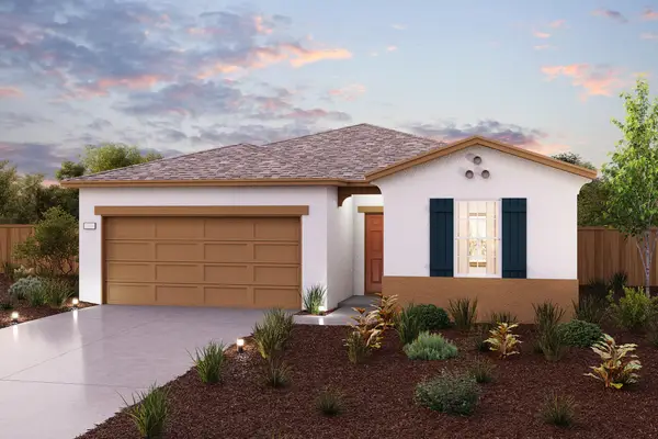 1537 Glory Avenue, Tulare, CA 93274