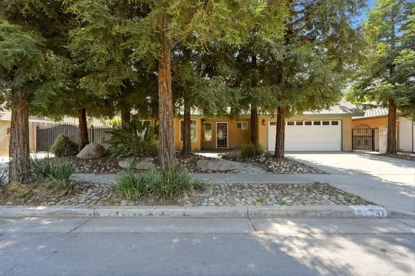 247 E Kennedy Avenue, Tulare, CA 93274