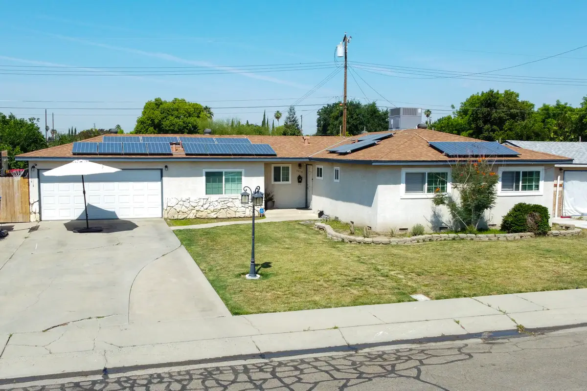 1115 S Valley Street, Visalia, CA 93277 - #1