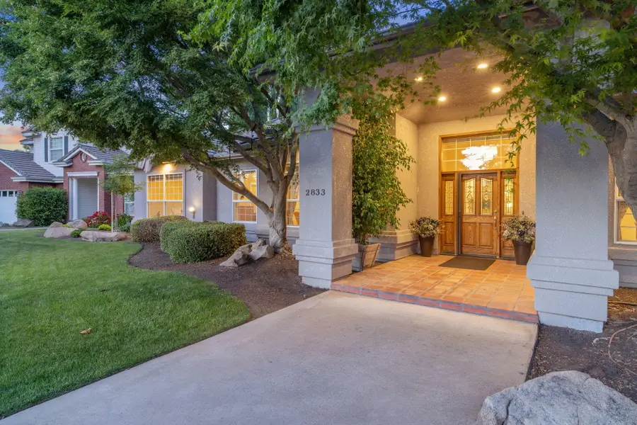 2833 E Laura Court, Visalia, CA 93292 - #3