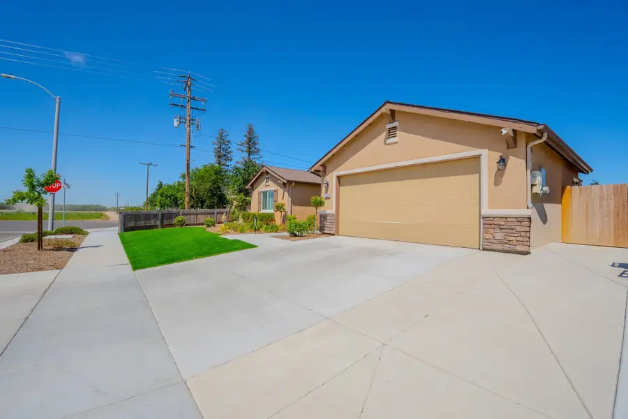 2495 Vintage Place, Hanford, CA 93230 - #2
