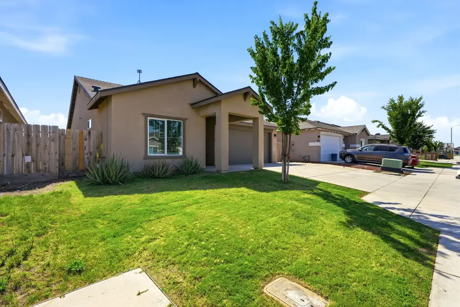 30734 Bellwood Road, Visalia, CA 93291 - #2