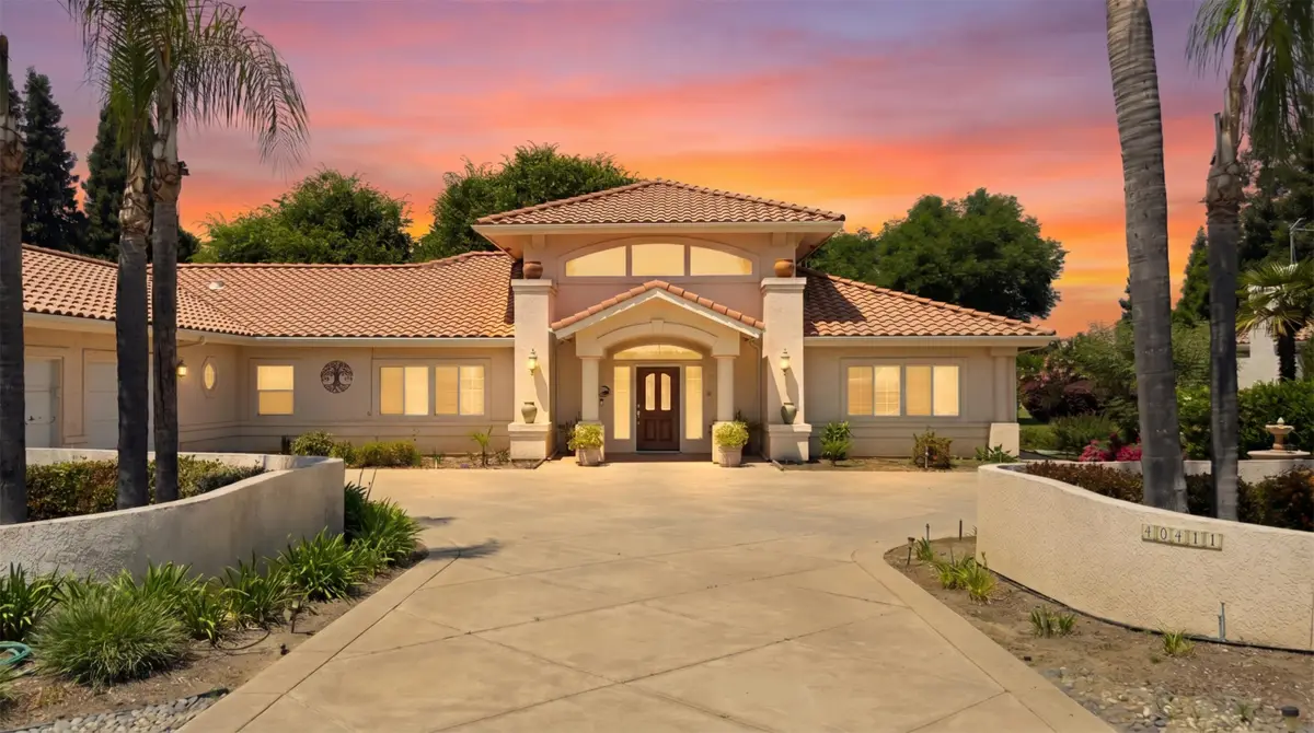 40411 E Road 32, Kingsburg, CA 93631 - #1