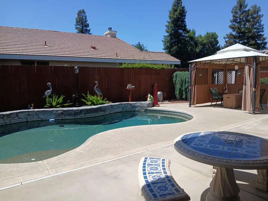 3321 S Stover Street, Visalia, CA 93292 - #3