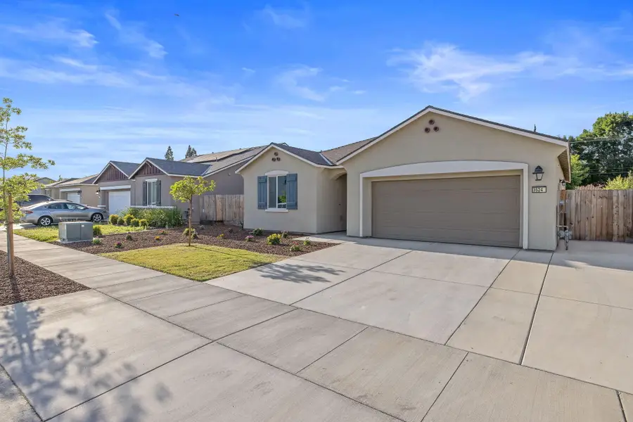 3524 E Harter Court, Visalia, CA 93292 - #3
