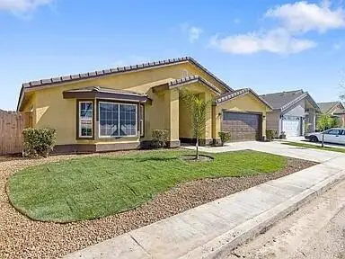 1050 N Sumter Court, Visalia, CA 93292 - #2