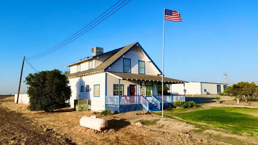 24470 60 Avenue, Ducor, CA 93218 - #2
