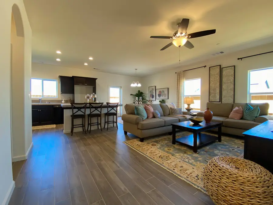 30769 Ashland Road, Visalia, CA 93292 - #2