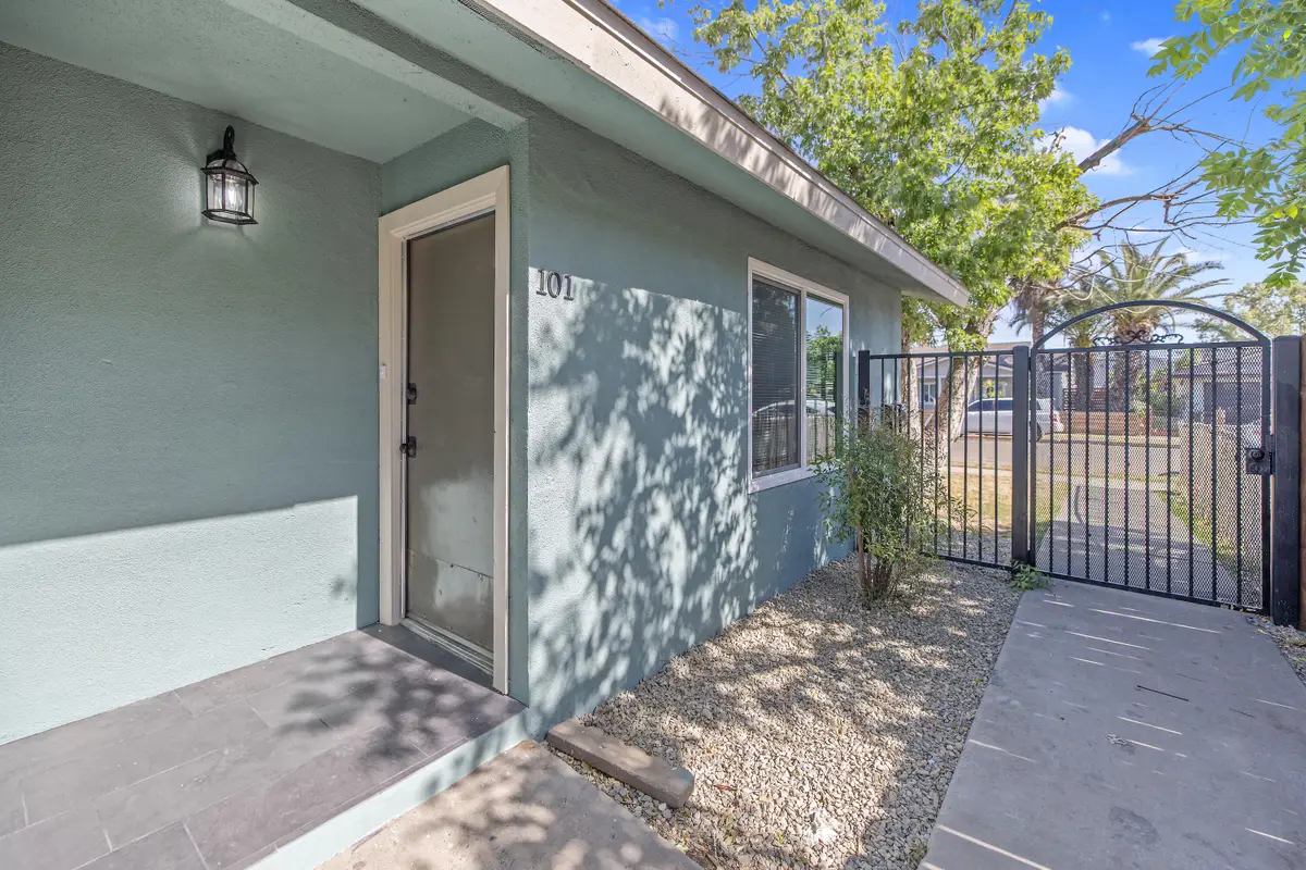 2251 E Clay Avenue, Fresno, CA 93701 - #1