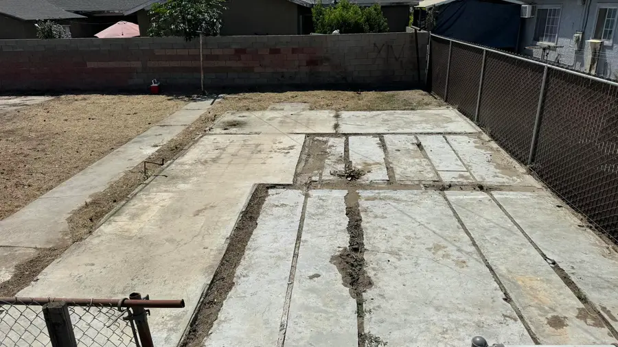188 S Kessing Street, Porterville, CA 93257 - #3