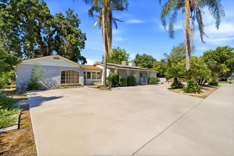 4244 W Judy Avenue, Visalia, CA 93277 - #3