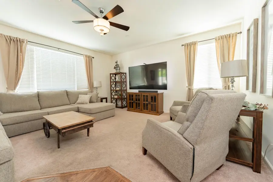 2335 W Flagstaff Court, Visalia, CA 93291 - #3