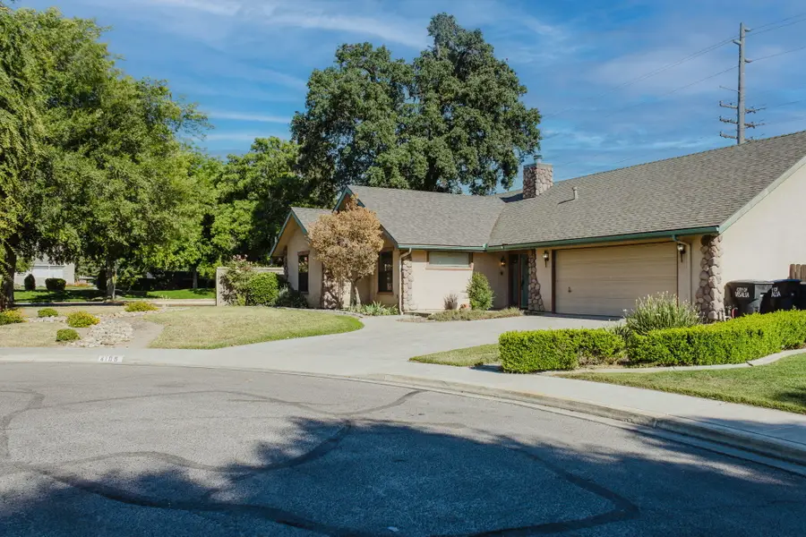 4109 W Mission Court, Visalia, CA 93277 - #2