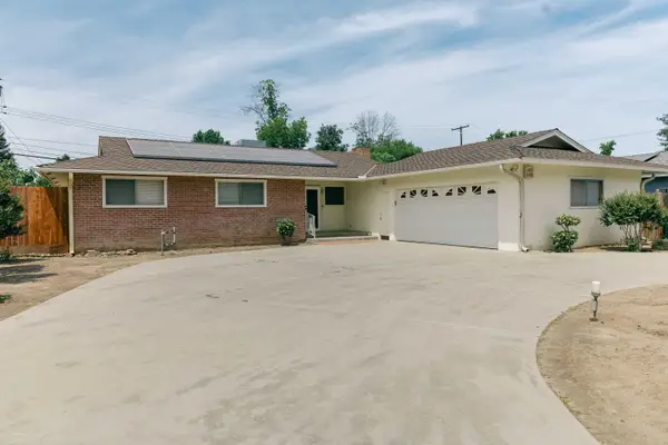 132 E Gannon Drive, Tulare, CA 93274