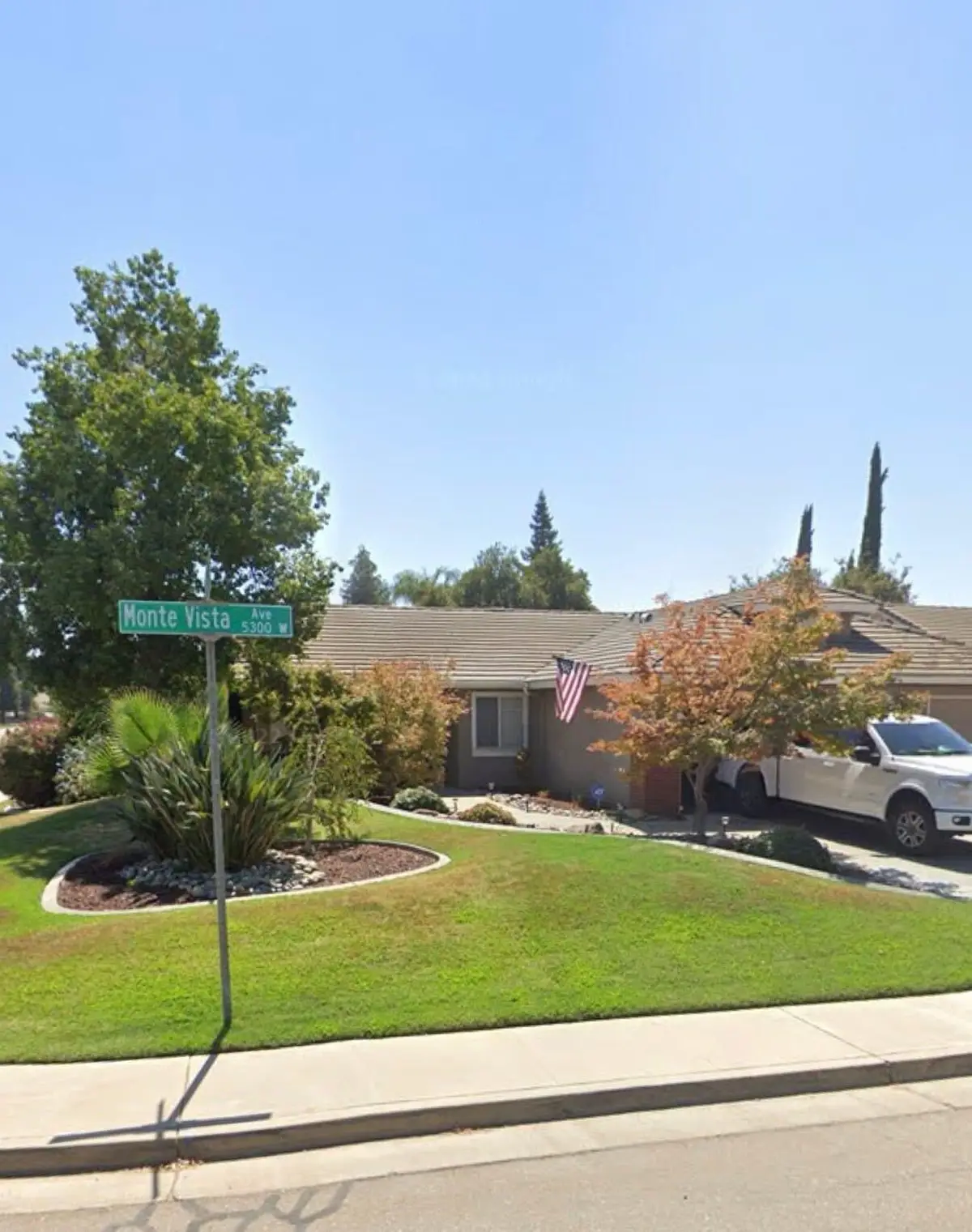 5335 W Monte Vista Avenue, Visalia, CA 93277 - #1
