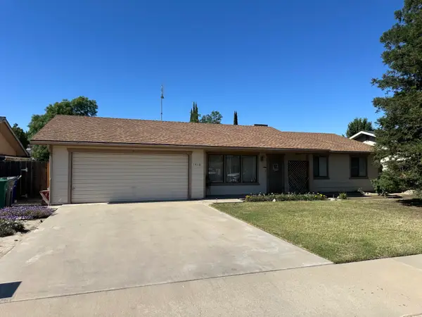 1418 Jackson Street, Selma, CA 93662