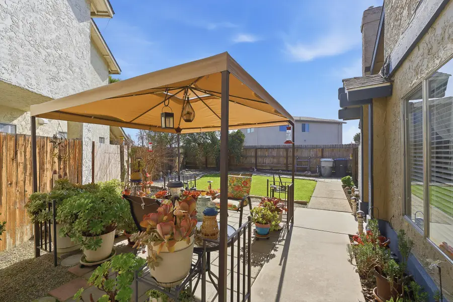 1205 E Ferguson Avenue, Visalia, CA 93292 - #3