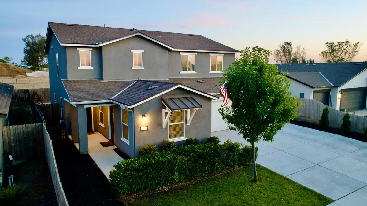 2439 Sawgrass Avenue, Tulare, CA 93274 - #1