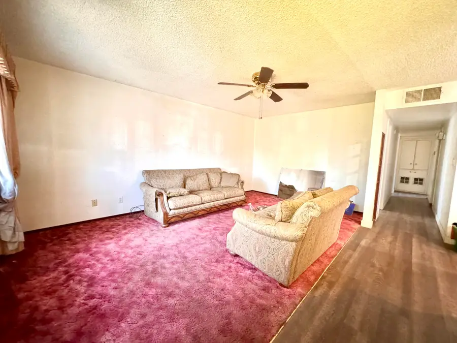 208 N Lombardi Street, Porterville, CA 93257 - #3