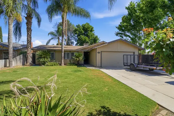 410 E Seeger Court, Visalia, CA 93277