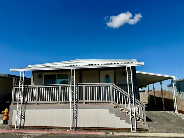 720 E Worth Space 76, Porterville, CA 93257