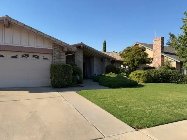 1540 Nancy Circle, Porterville, CA 93257 - #3