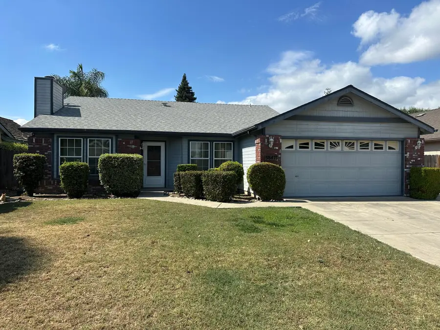 5847 W Tempe Avenue, Visalia, CA 93277 - #2