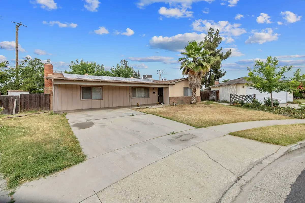 1146 Lassen Drive, Hanford, CA 93230 - #1
