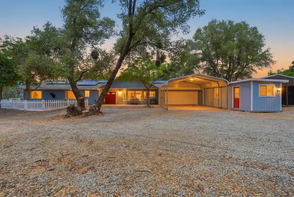 40872 Big Oak Flat Road N, Oakhurst, CA 93644