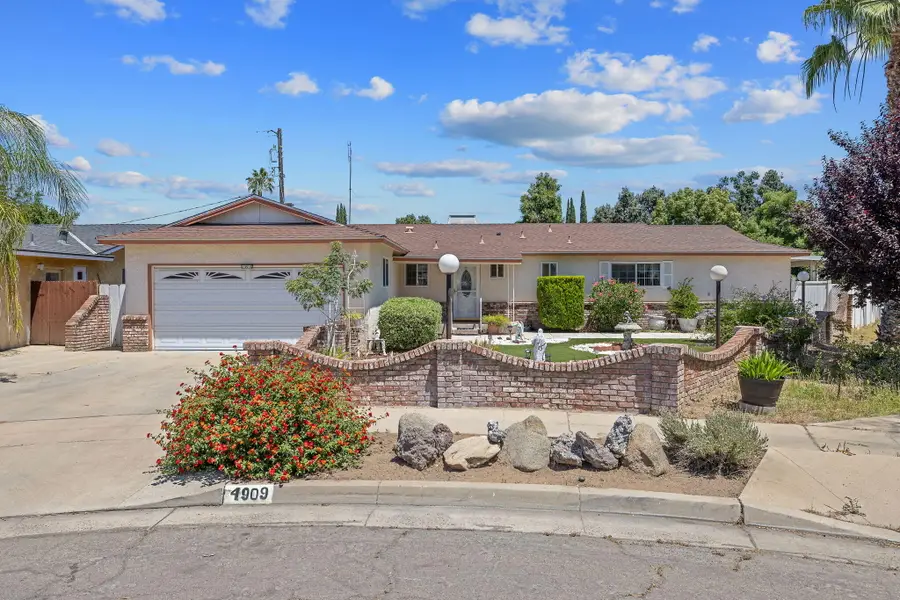 4909 E Fillmore Avenue, Fresno, CA 93727 - #3