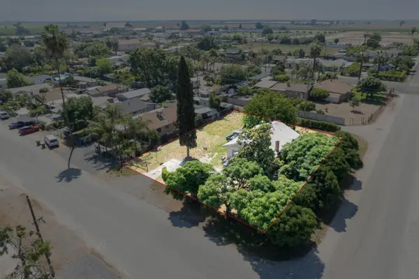 16611 Oak Avenue, Tulare, CA 93274
