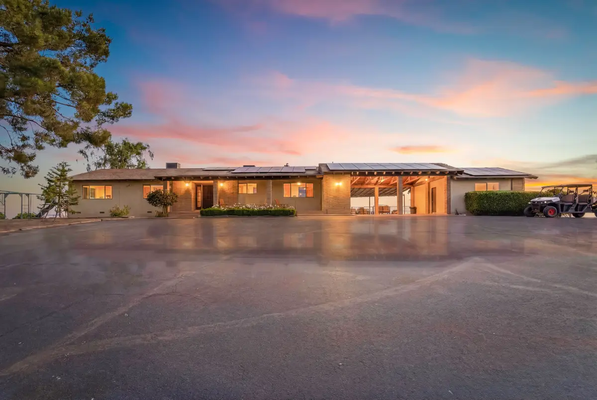 4015 Road 256, Ducor, CA 93218 - #1