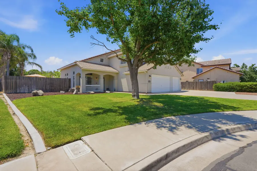 917 Margaret Circle, Hanford, CA 93230 - #3