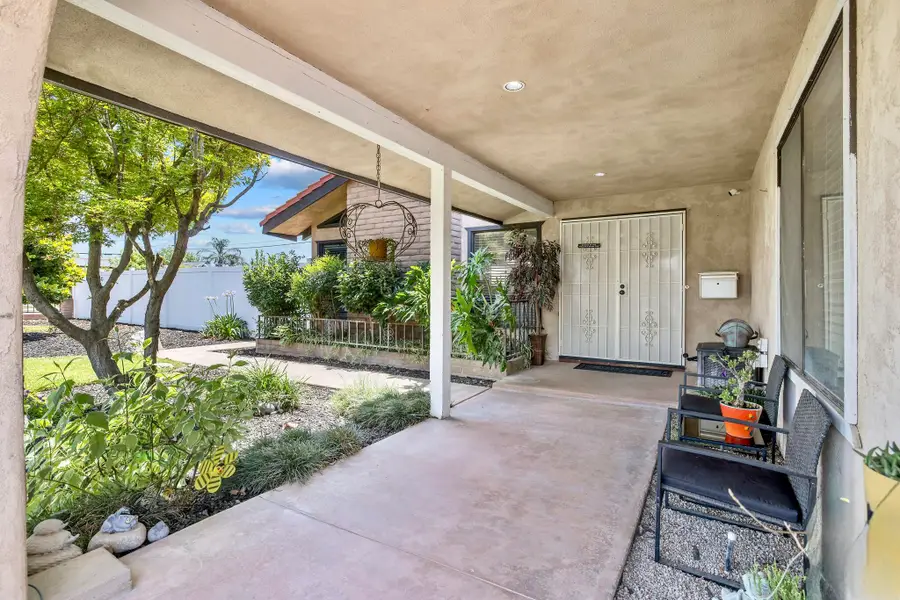 700 W Pine Street, Exeter, CA 93221 - #2