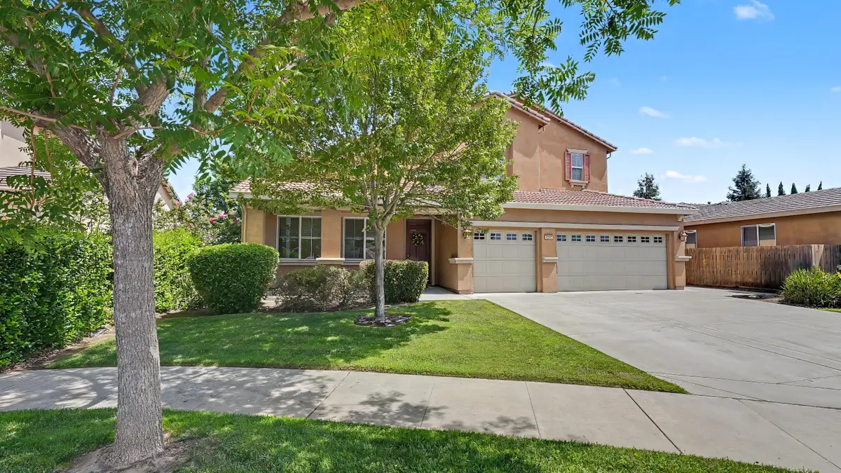 4212 W Clinton Court, Visalia, CA 93291 - #1