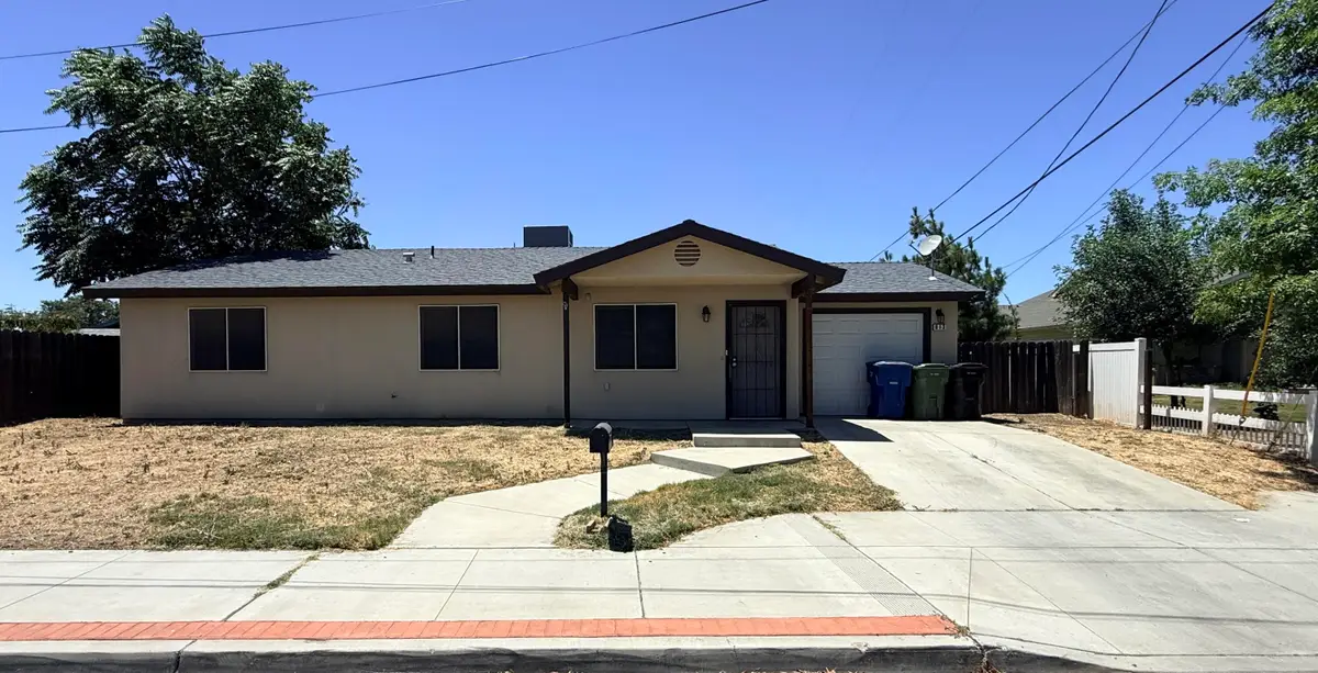 613 Follett Street, Lemoore, CA 93245 - #1