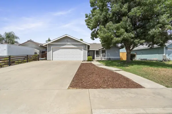 5026 W Chestnut Avenue, Visalia, CA 93277