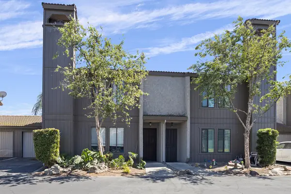 867 Greenfield Avenue, Hanford, CA 93230