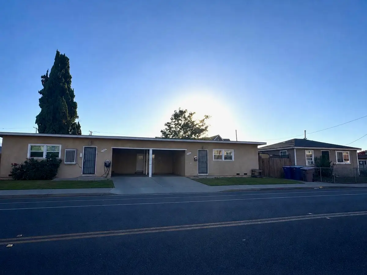 301 S Pratt Street, Tulare, CA 93274 - #1