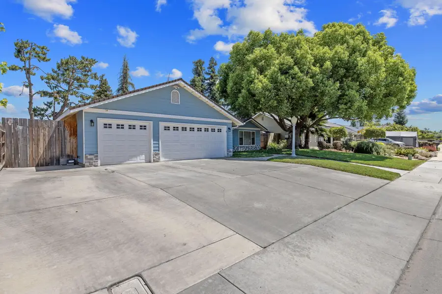 2612 E Feemster, Visalia, CA 93292 - #3