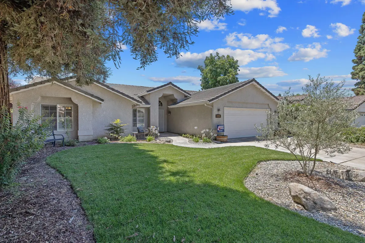 2723 W Harold Avenue, Visalia, CA 93291 - #1
