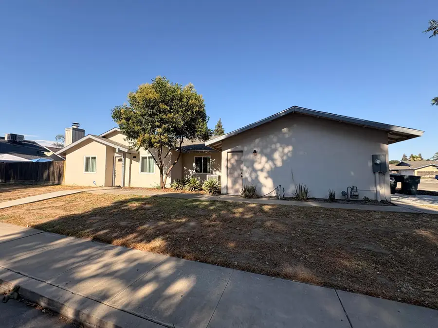 1600 N Goddard Street, Visalia, CA 93292 - #2