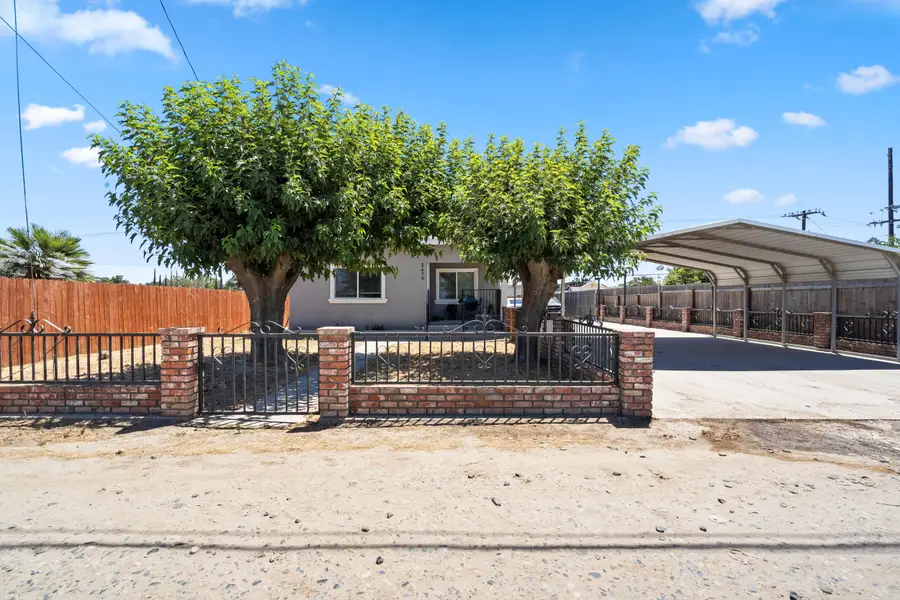1678 E Foster Drive, Tulare, CA 93274 - #2