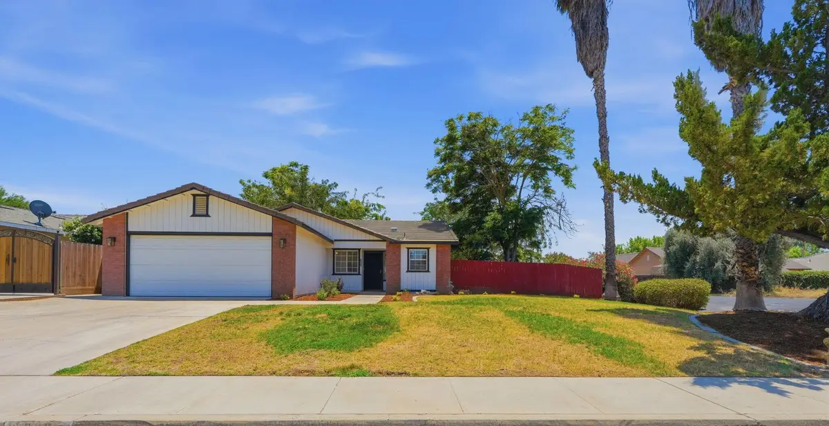 632 Birdsong Court, Exeter, CA 93221 - #1