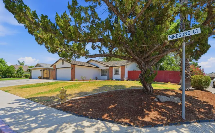 632 Birdsong Court, Exeter, CA 93221 - #3