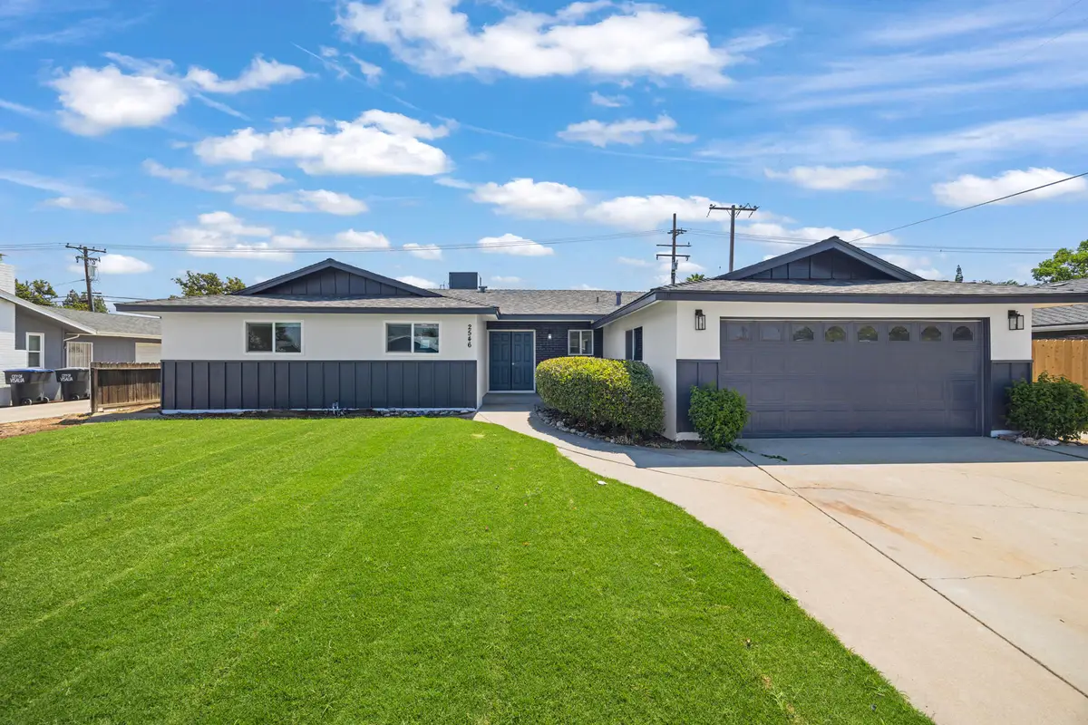 2546 S Woodland, Visalia, CA 93277 - #1